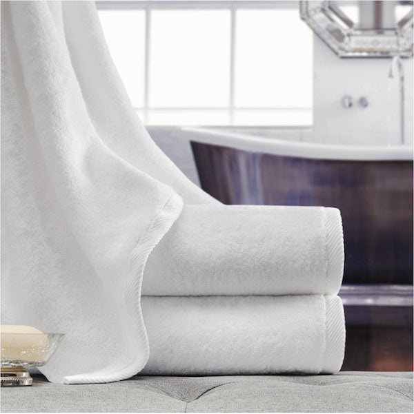 Buy Ultra Soft 100% Cotton 4-Piece Bath Towel Set (White)